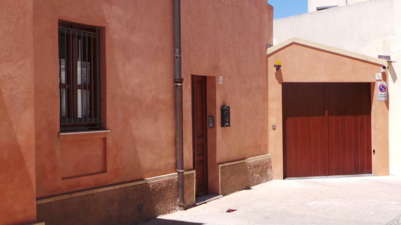 Bed and Breakfast Oasi Ottocento Quartu SantʼElena Exterior foto